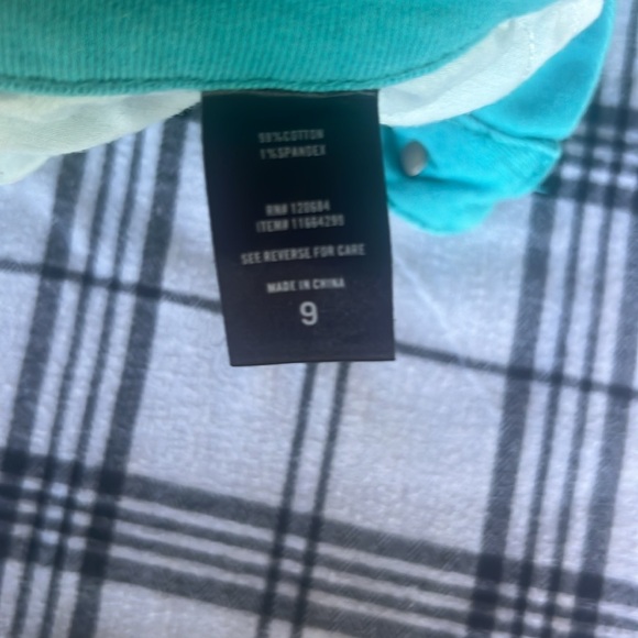 Hot Topic Blackheart Size 9 Hi-Rise Turquois Skinny Shorts W/ Slits VERY GOOD - Picture 7 of 9